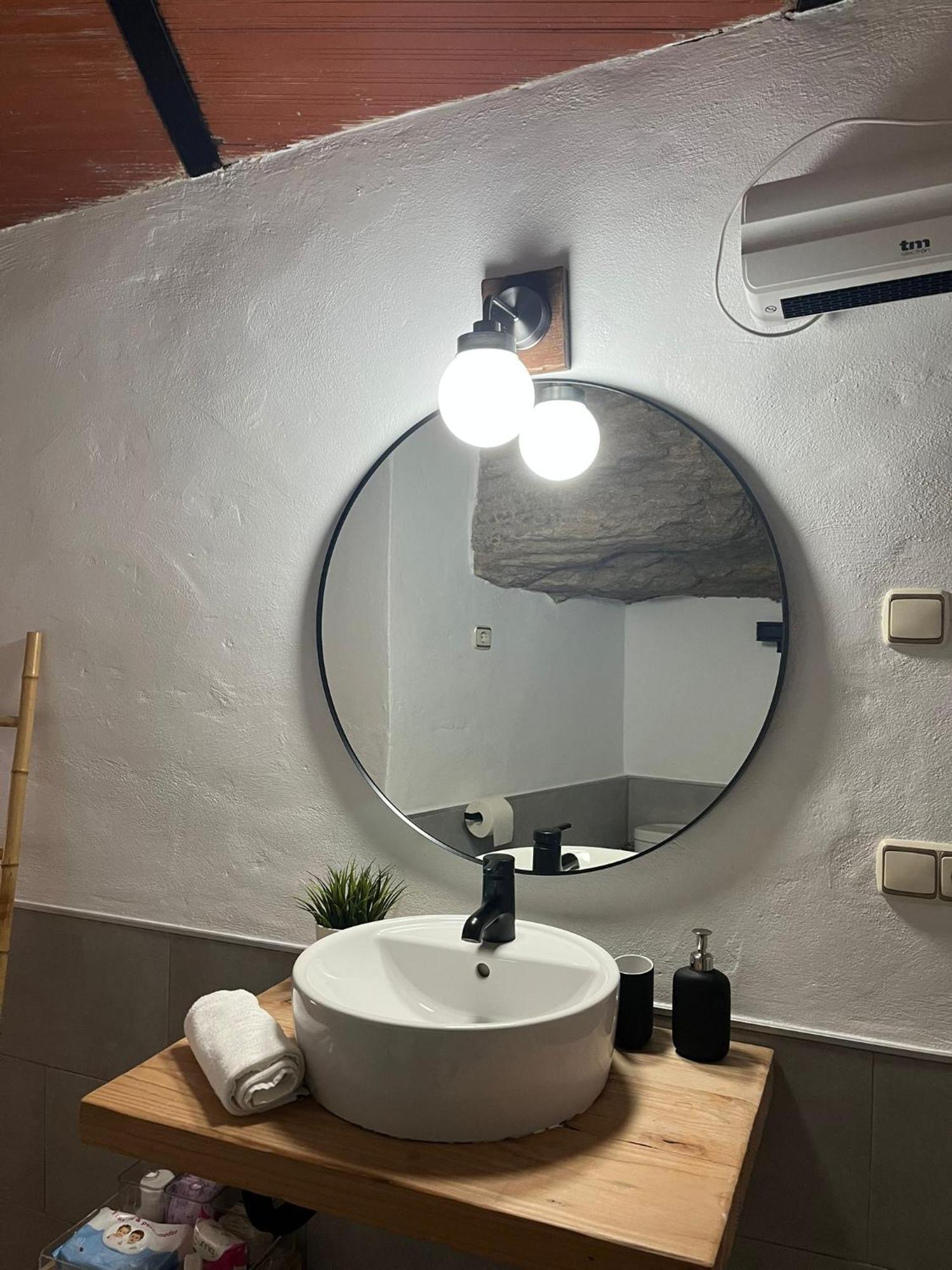 Appartement Casa Isabel à Setenil De Las Bodegas Extérieur photo